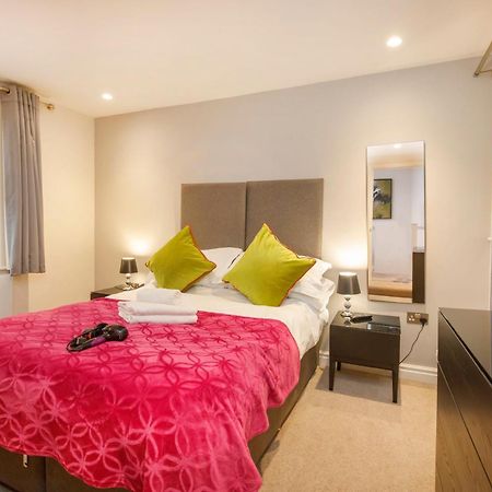 The Mitchell Villa York Bagian luar foto