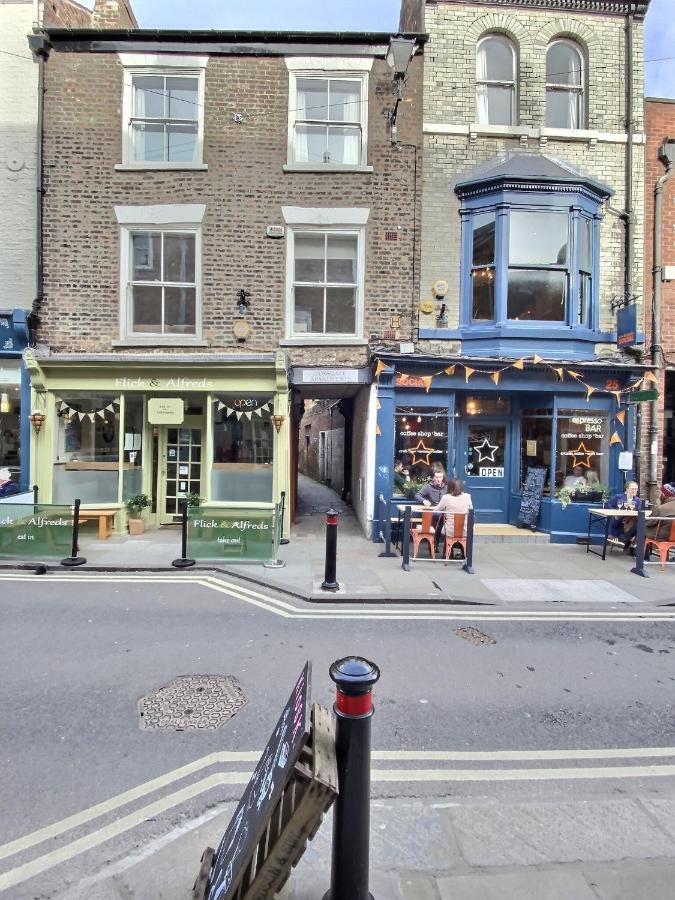 The Mitchell Villa York Bagian luar foto